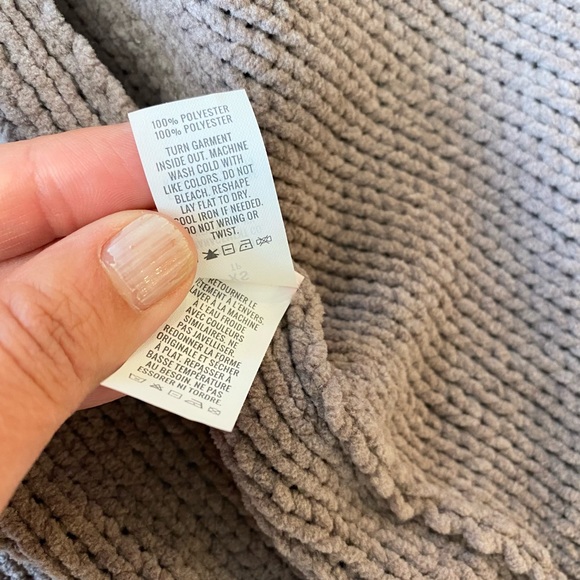 Aerie Chenille Cardigan - Picture 6 of 8